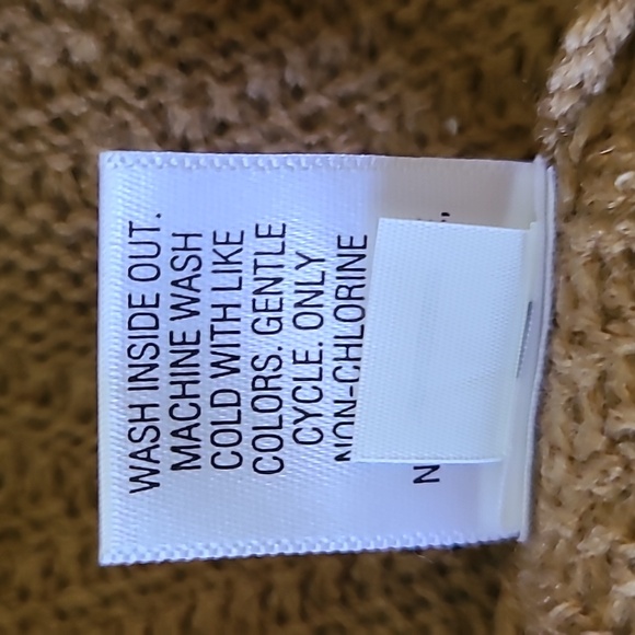 Dana Buchman Tan Mitred Stitch Cowl Poncho Sweater Sz S NWT - Picture 7 of 7